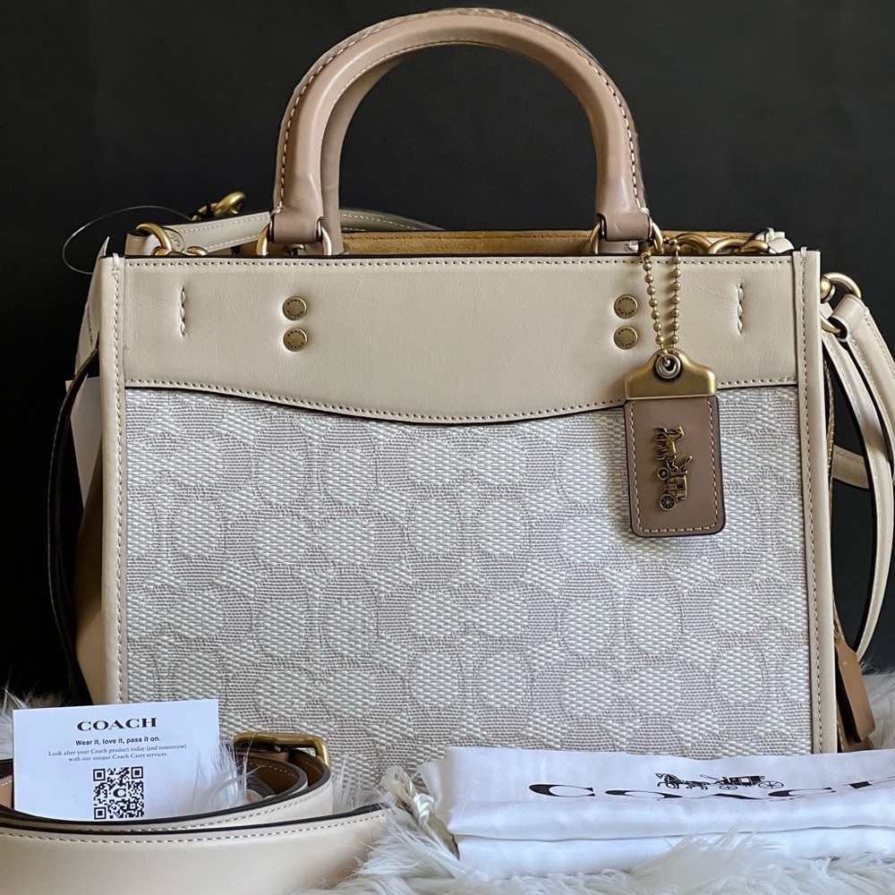 CA302 - Coach Rogue 25 In Signature Textile Jacquard..NEW NEVERED USED